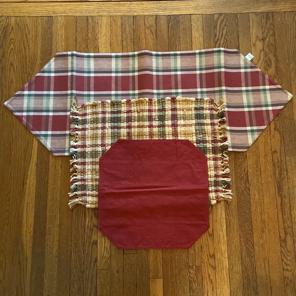 Fall Table Linens - Picture 2 of 10